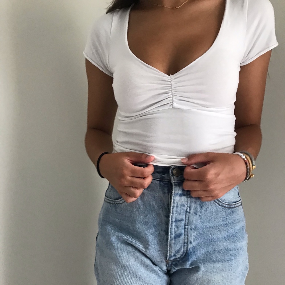 Brandy Melville Gina Top